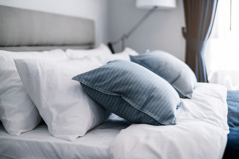 睡眠の平均時間は一般的には7~9時間?理想な睡眠時間は? - MUZE